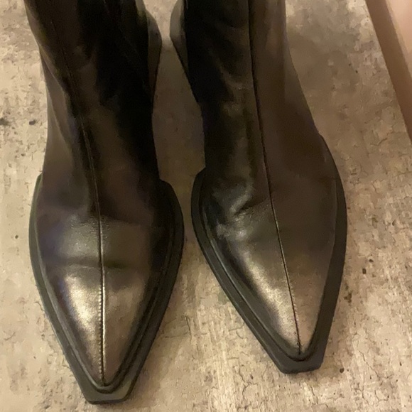 Vagabond Vivian Ankle Boots in Silver Gray - Picture 11 of 13